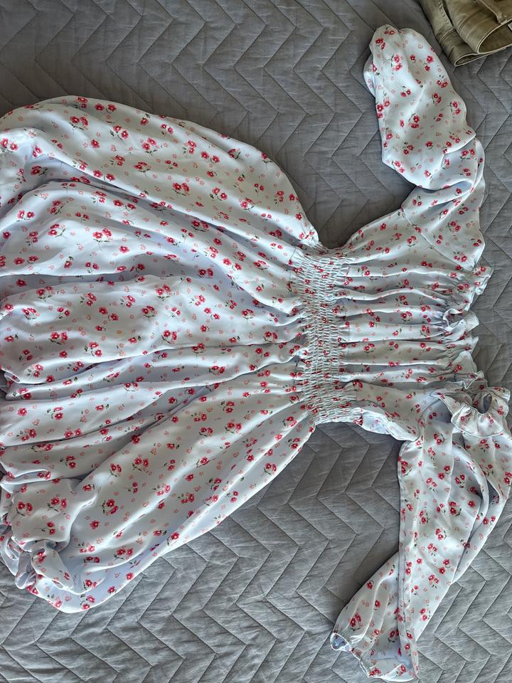 Платье