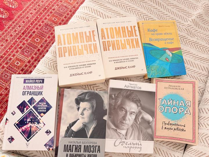 Продам книги