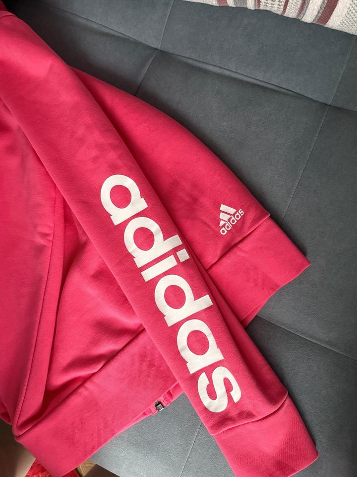 Женское худи adidas