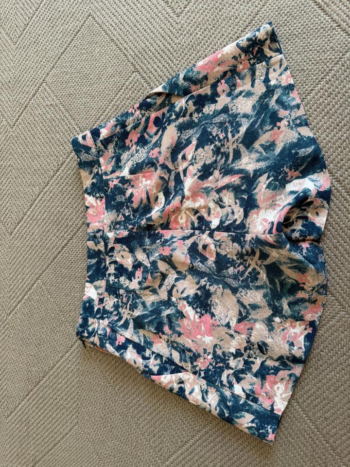H&M