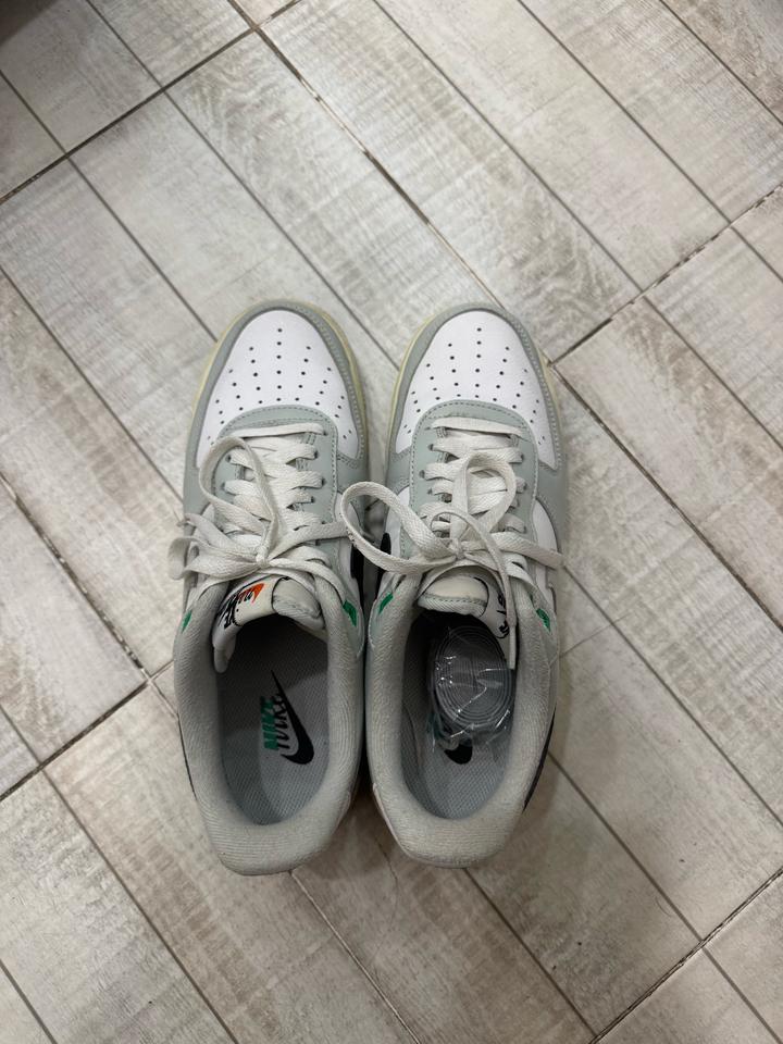 Nike