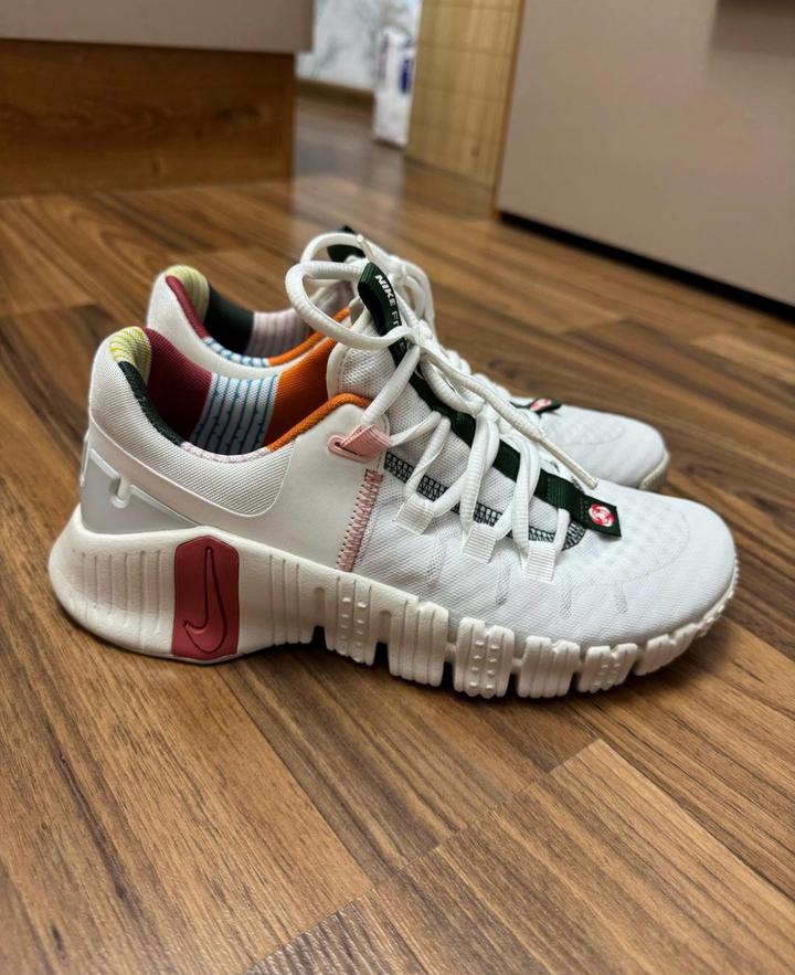 Nike