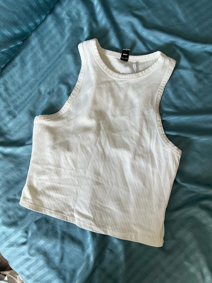 H&M