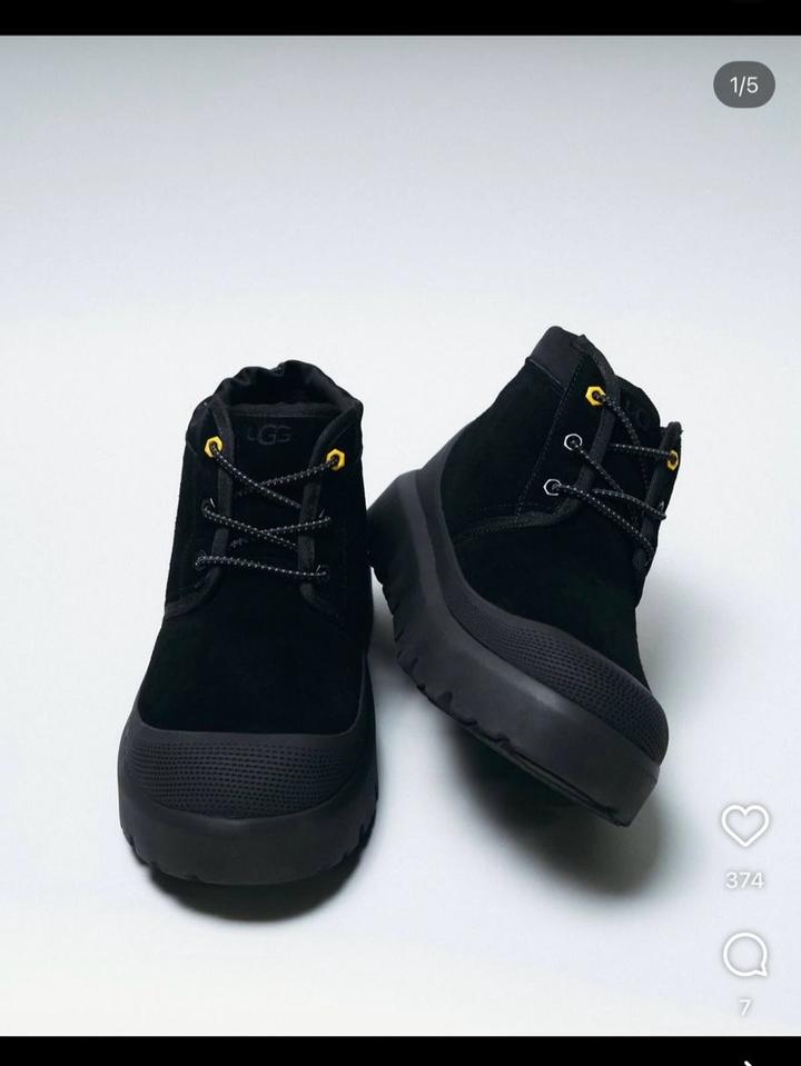 UGG