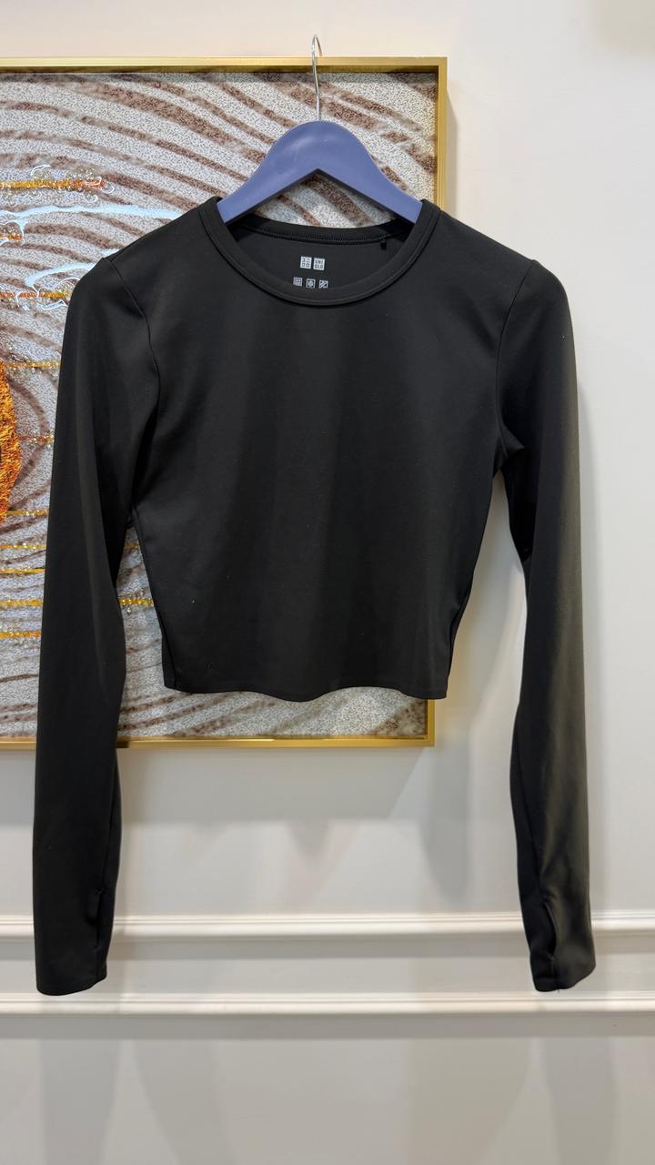 Укороченый лонгслив Uniqlo размер XS оригинал