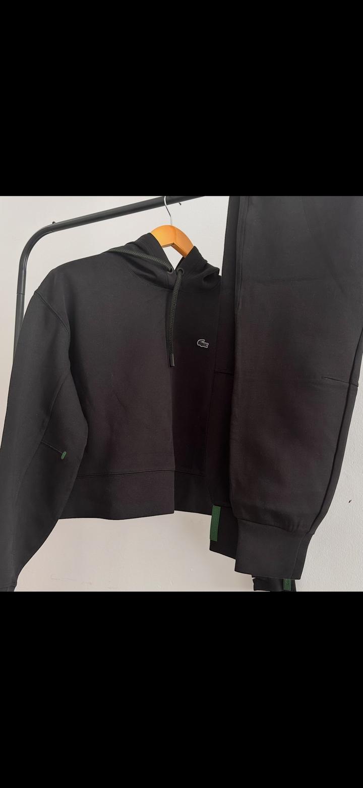 Спортивный костюм Lacoste