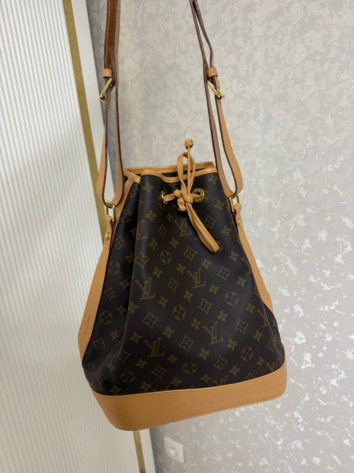 Сумка-мешок Louis Vuitton