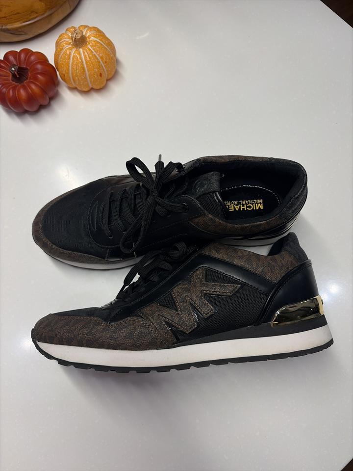 Кроссовки Michael Kors