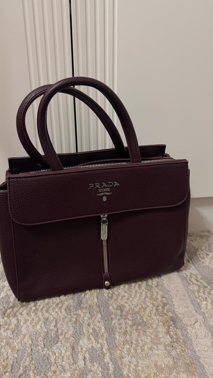 Сумка Prada