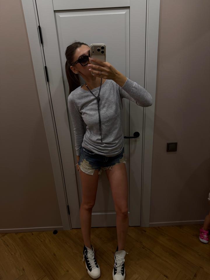 Sela