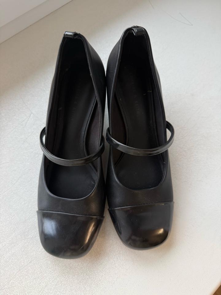 Charles & Keith