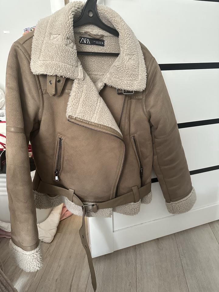 ZARA дубленка