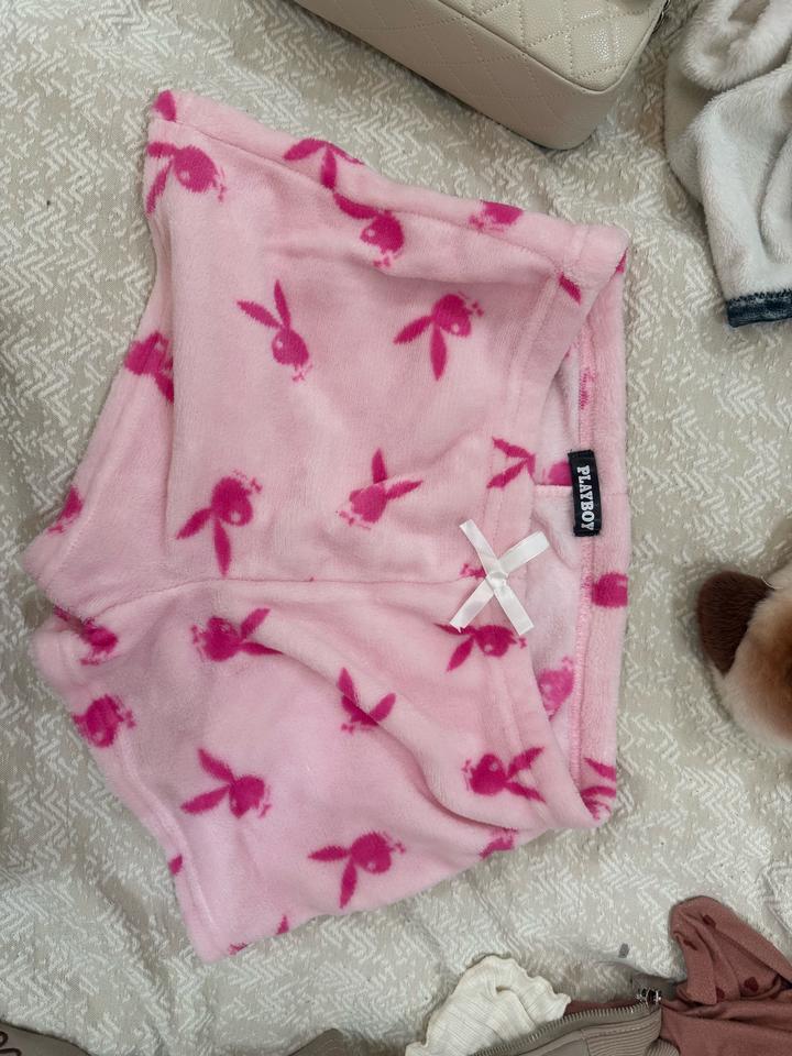 шорты playboy