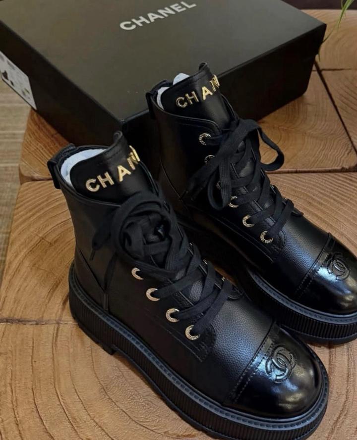 Ботинки Chanel