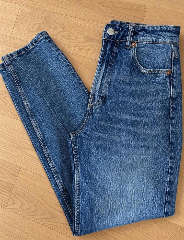 Джинсы Zara