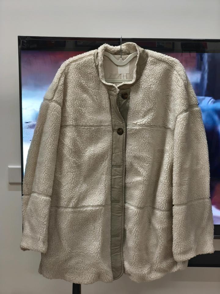 Курточка H&M