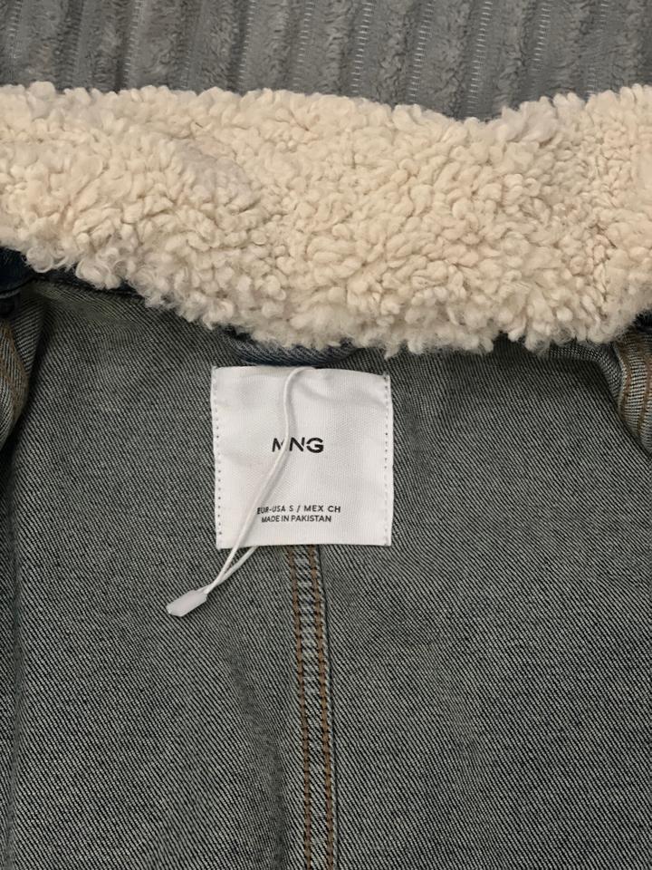 Джинса “mango”