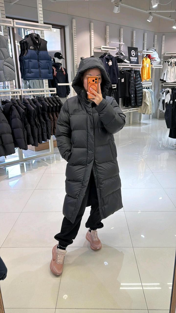 Длинное пальто пуховик The north face унисекс  модель мужчинам рр М, девушкам Л