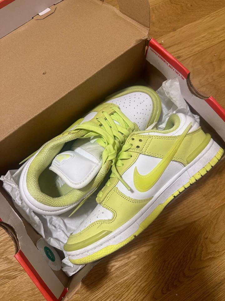 Nike