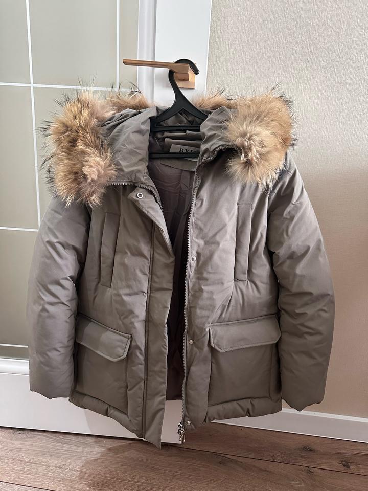 Нет бренда