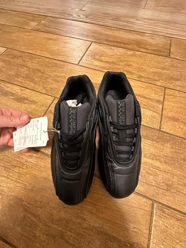 Кроссовки adidas Adiracer GT