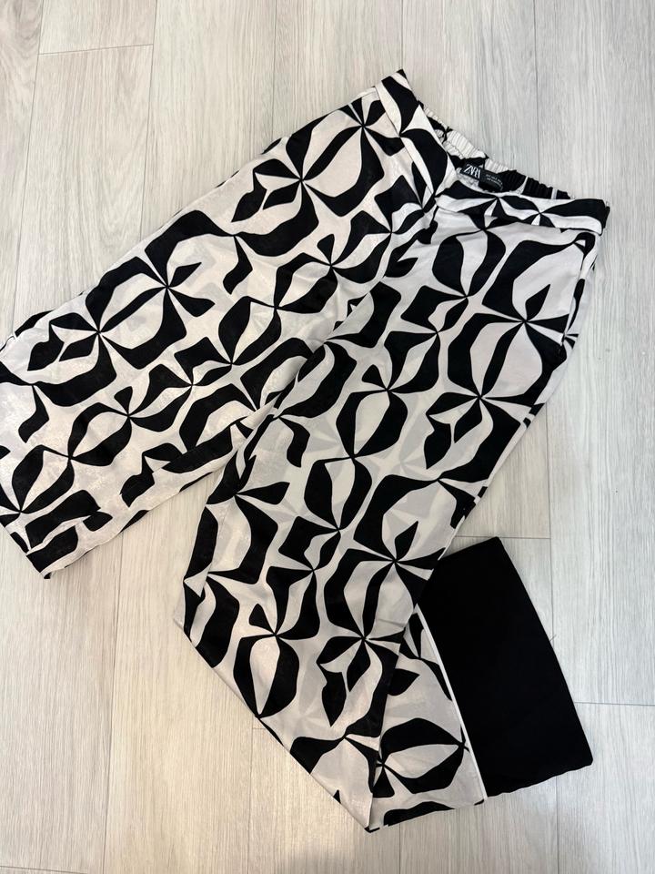 Zara Брюки