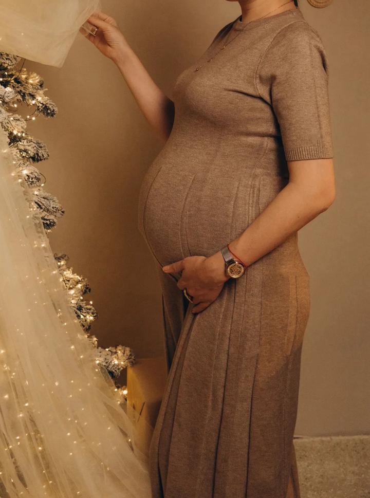 Платье для беременных трикотажное