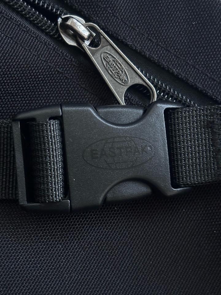 Поясная сумка Eastpak