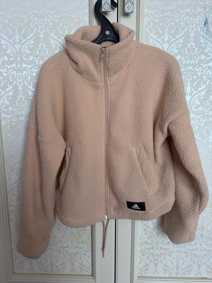 Женская куртка adidas