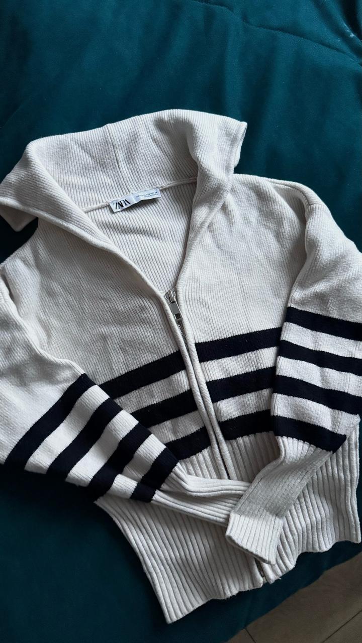 Кардиган ZARA в полоску на молнии