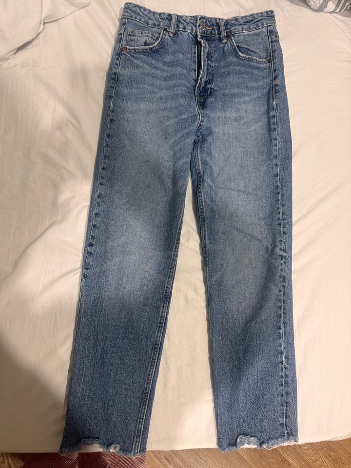 Джинсы ZARA