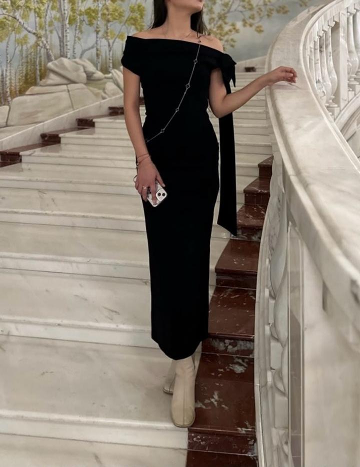 Leely Чёрное вечернее платье