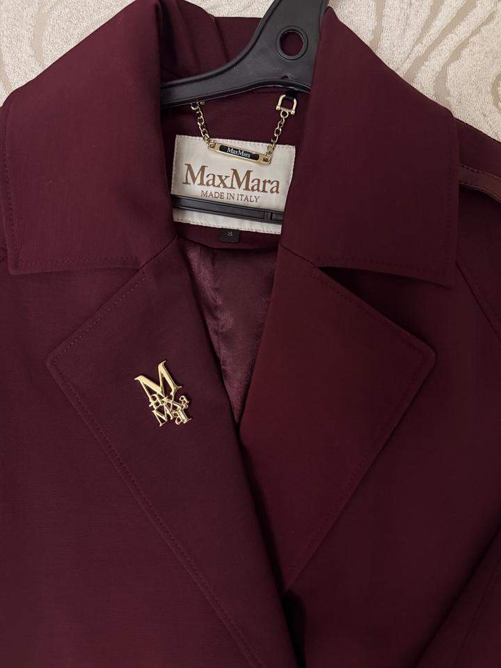 Max Mara Стильный тренч от Maxmara.