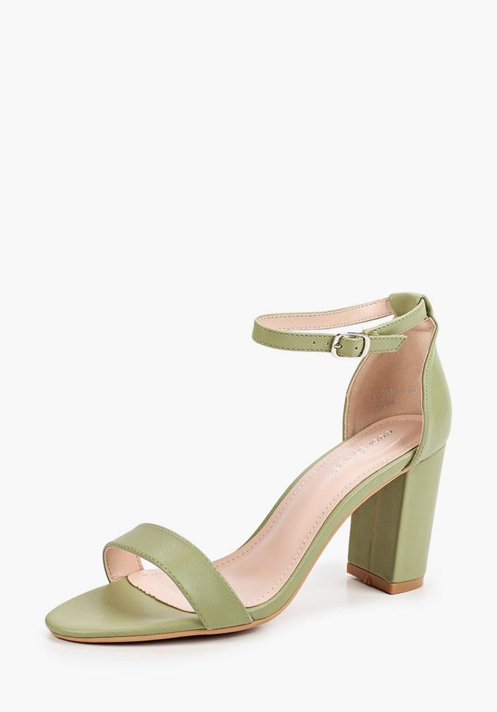 Ideal Shoes Босоножки на каблуке