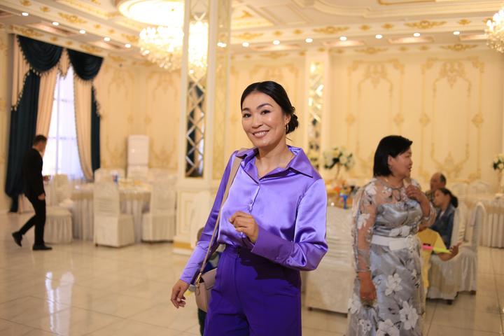 Атласная рубашка lichi
