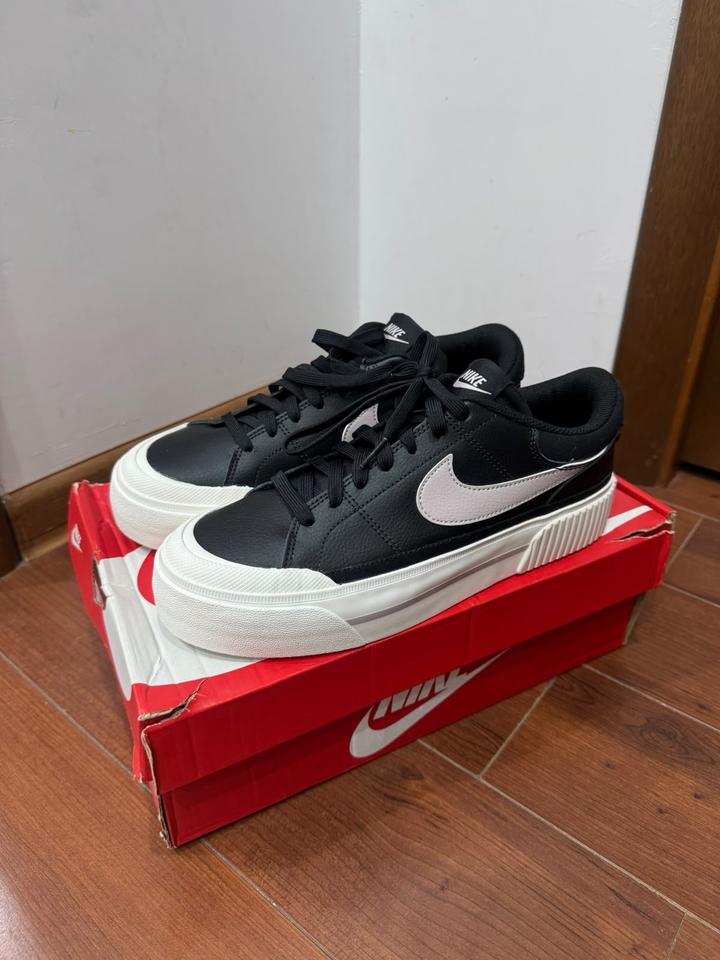 Nike