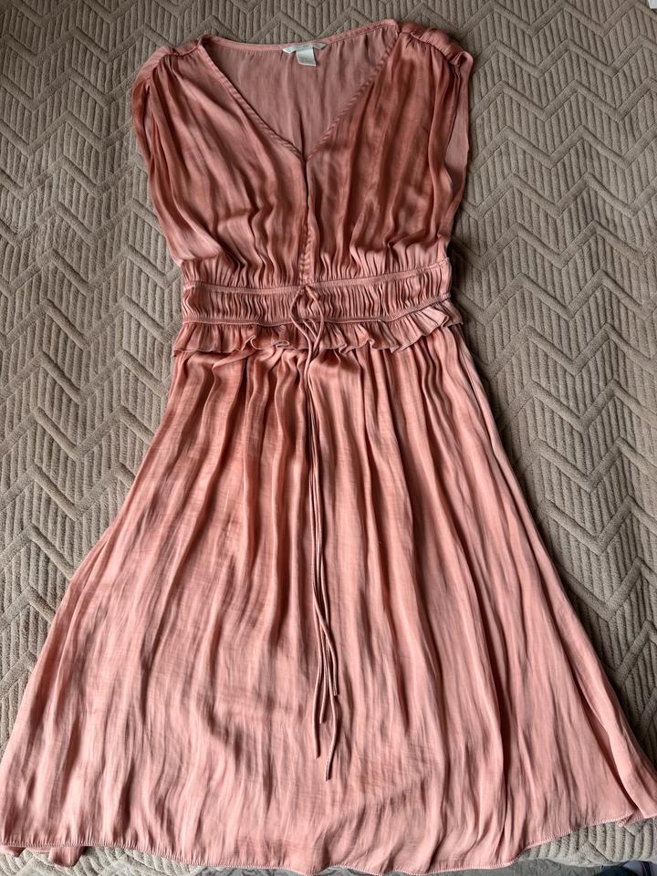 H&M