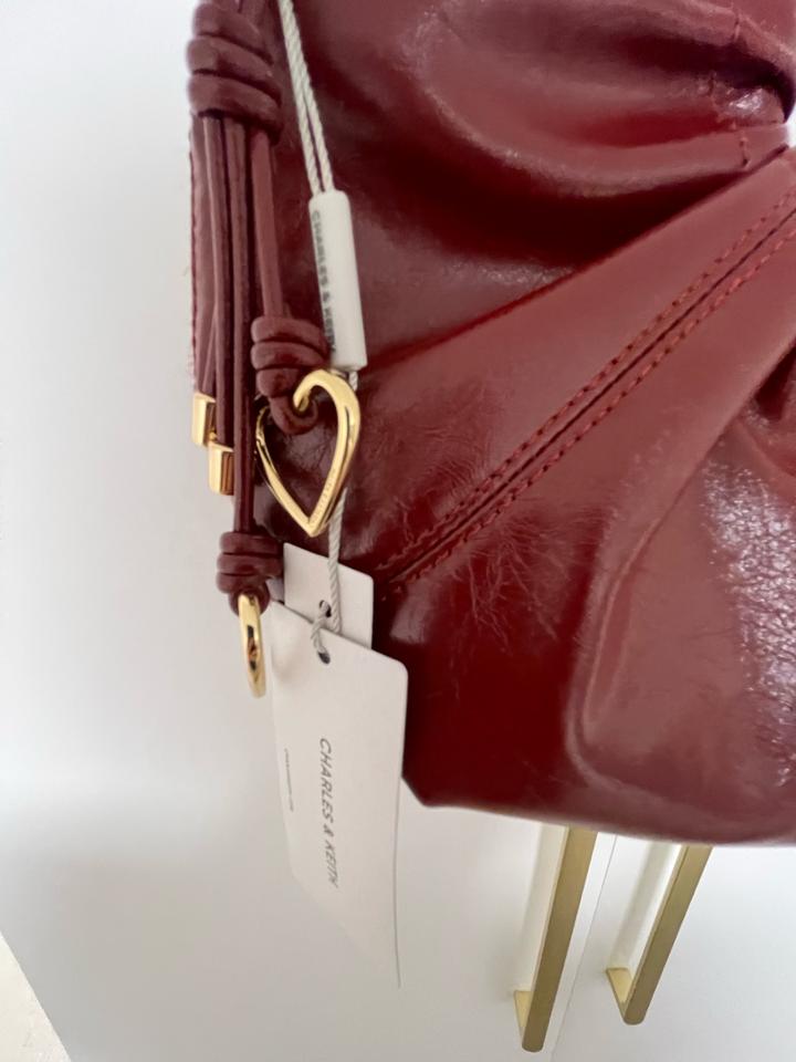 Сумка Charles & Keith