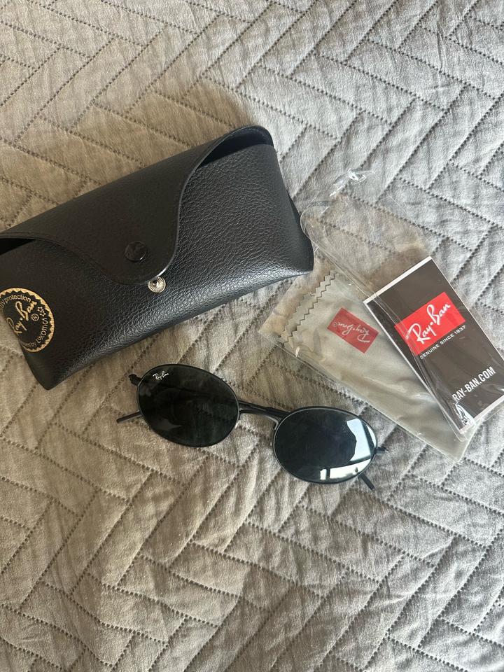 Ray-Ban