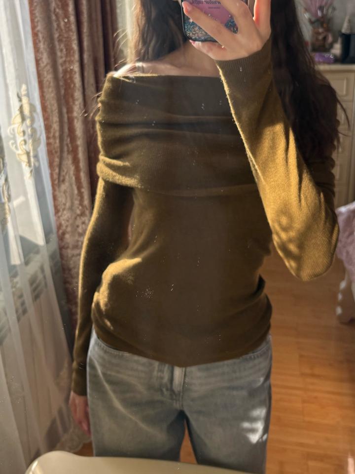 Zara Джемпер с открытыми плечами