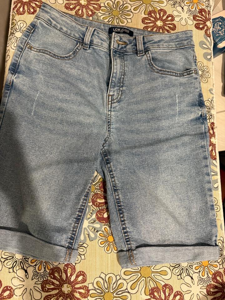 LC Waikiki Капри