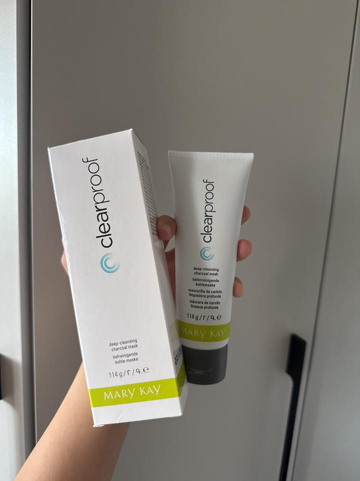 Угольная маска Mary Kay Clear Proof
