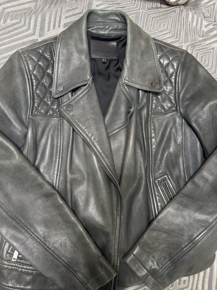 Massimo Dutti