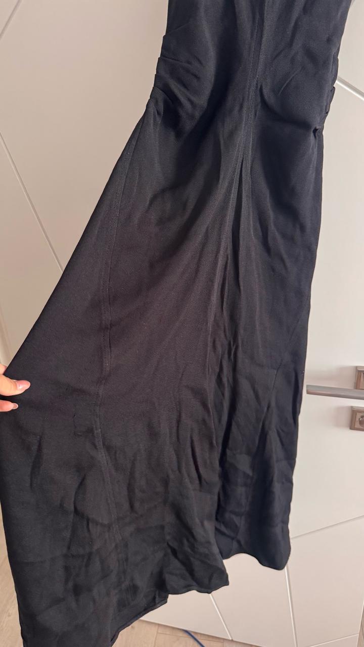 Zara Черное платье миди