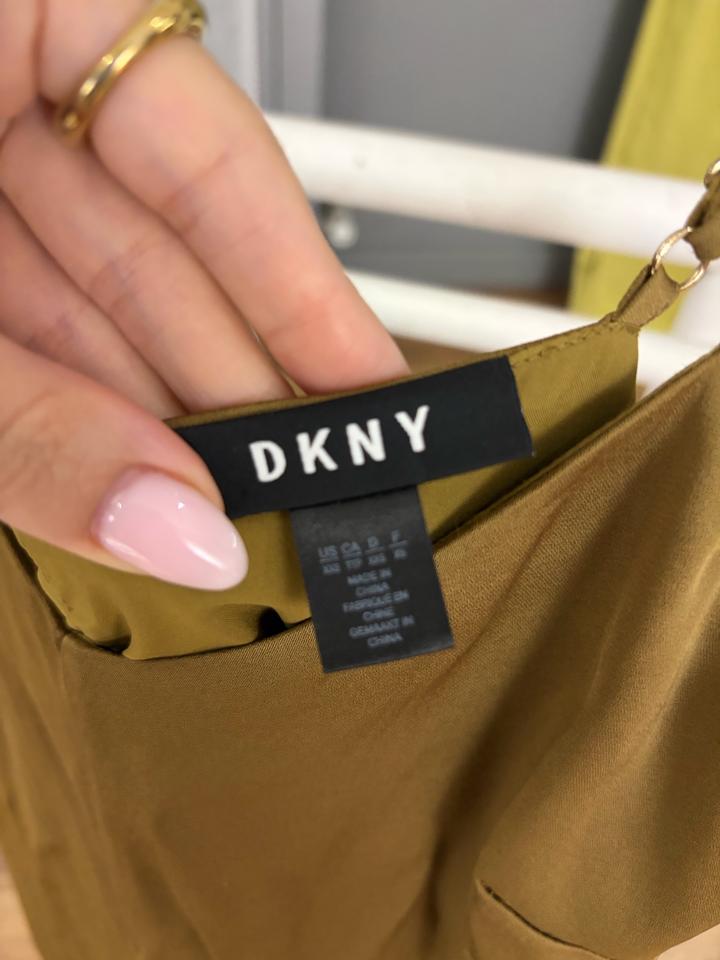 DKNY