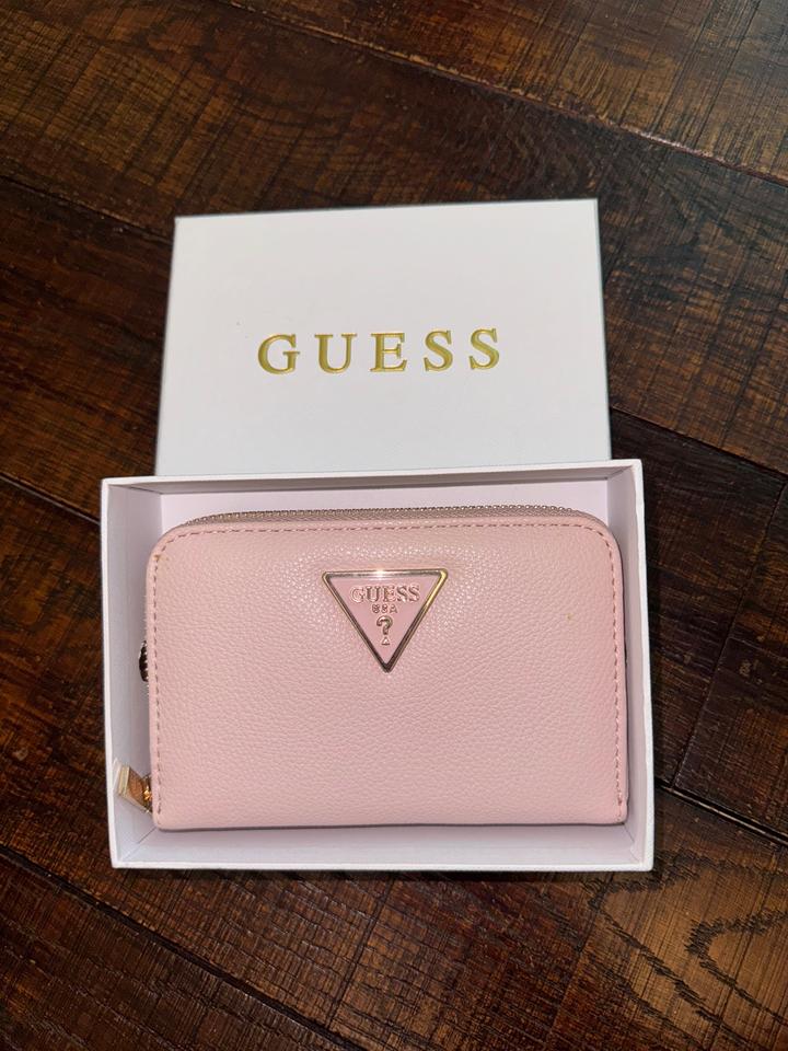 GUESS