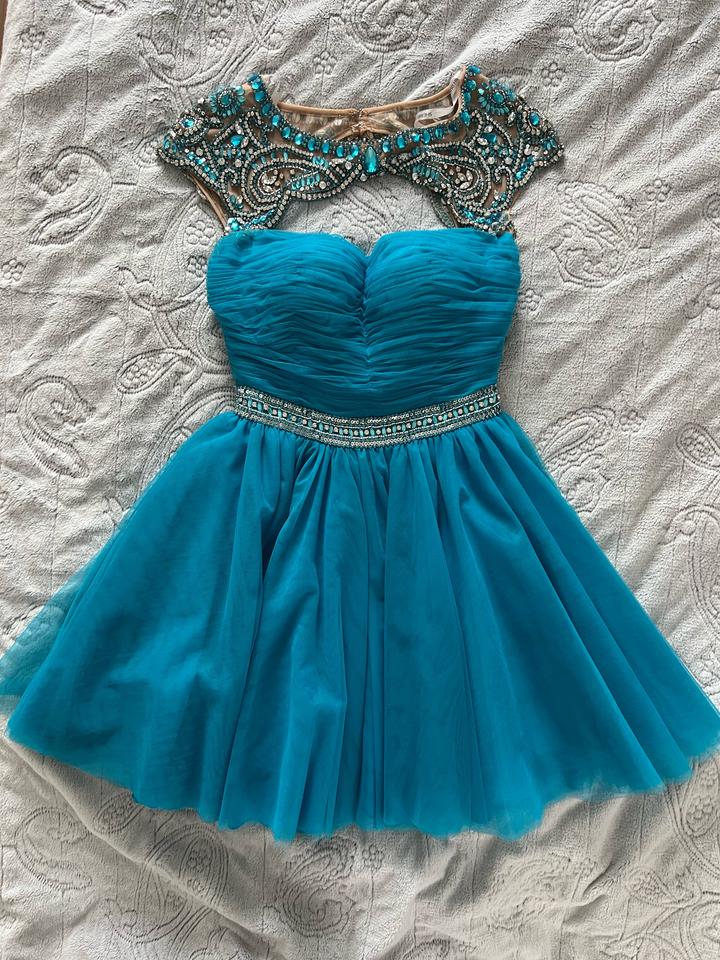 Sherri Hill