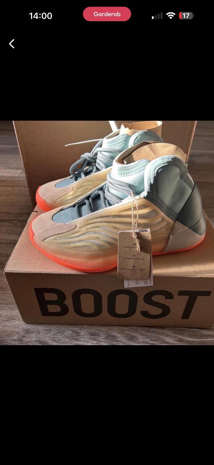 Adidas Высокие кроссовки