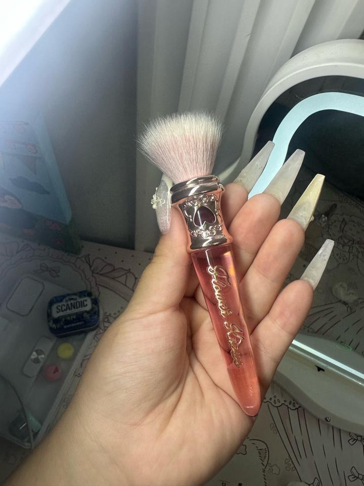 Кисть для макияжа Flower knows Strawberry Rococo Series