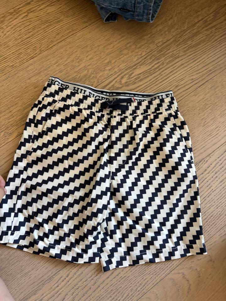 Tommy Hilfiger